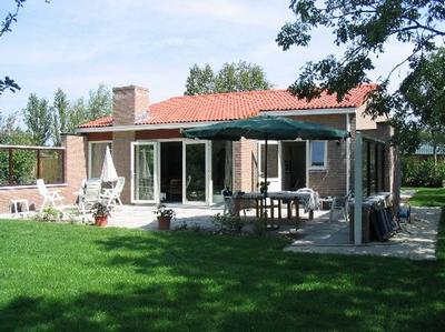 CADZAND th 6p vakantiehuis, 5 min lopen vh strand