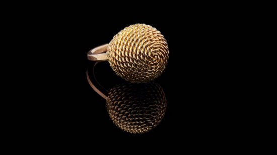 Kunstenaar-goudsmid voor ontwerpen en restaureren van alle sieraden