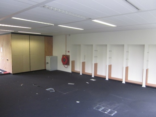 Ontruimen en slopen van kantoorpanden — foto 1