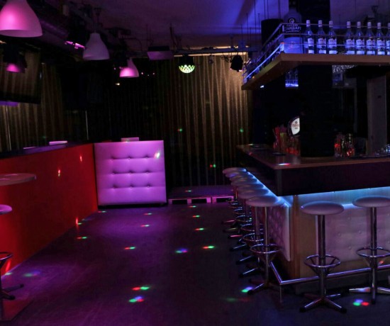 Trendy cocktailbar in centrum Den Haag te huur als feestlocatie / trouwlocatie — foto 1