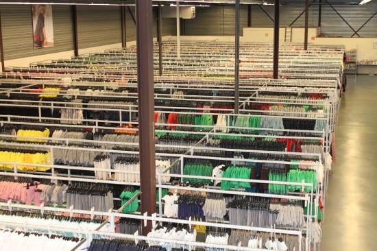 Kinder Outlet Groothandel Veldhoven — foto 1