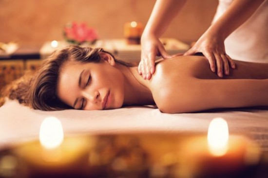 Onspannende rug behandeling met een kort massage 40min. — foto 1