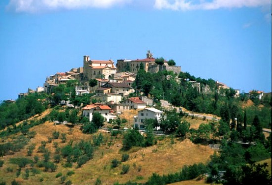 Antiek droomhuis om verliefd op te worden in Abruzzo, Italie — foto 1