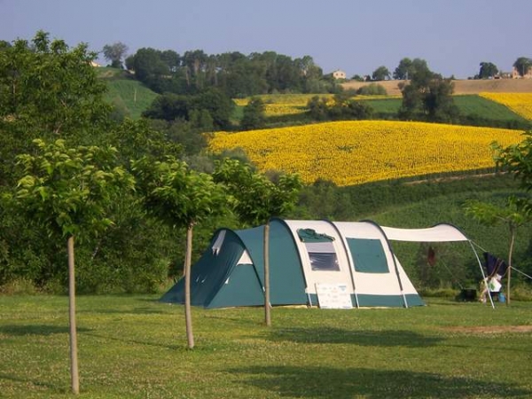 Minicamping, Bed en Breakfast en Outdoor in het zuiden van Le Marche Italie — foto 1