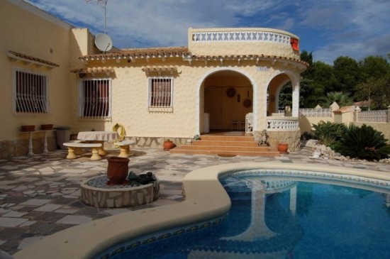 Spanje - Els Poblets - Te koop charmante villa op een niveau en zeer goed gelegen in Gironets