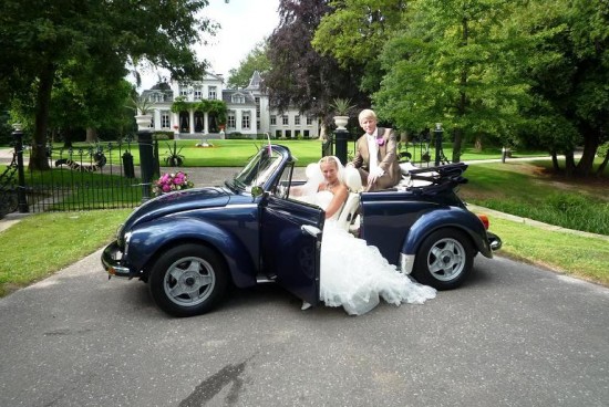 Trouwen in de mooiste kever cabriolet trouwauto van Nederland - verhuur oldtimerbussen met chauffeur — foto 1