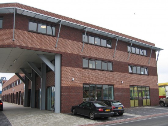 REPRESENTATIEVE KANTOOR/PRAKTIJKRUIMTE OP ZICHTLOCATIE — foto 1