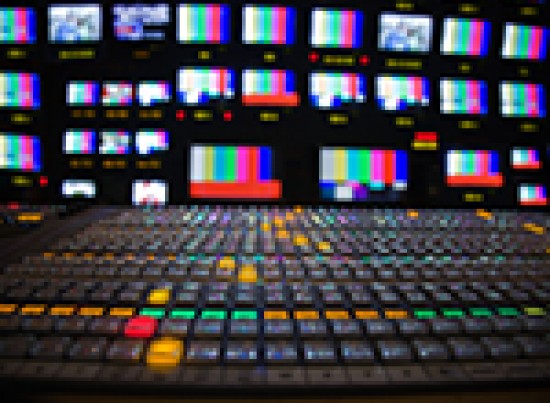 V Entertainment realiseert uw bedrijfsvideo, event registratie, interview of locatie productie. — foto 1
