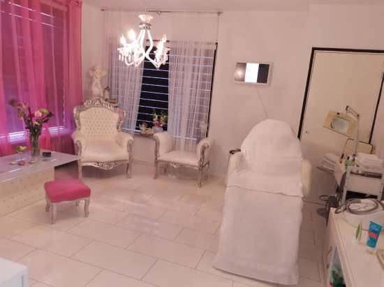 Definitief ontharen door middel van ipl is mogelijk bij schoonheidssalon AM aan huis beauty in Almel