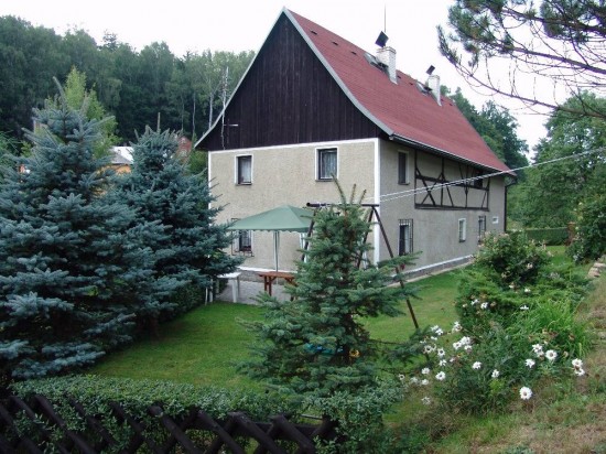 Hütte zu verkaufen 5+1, Grundstück 1.387 m2, Dolní Poustevna — foto 1