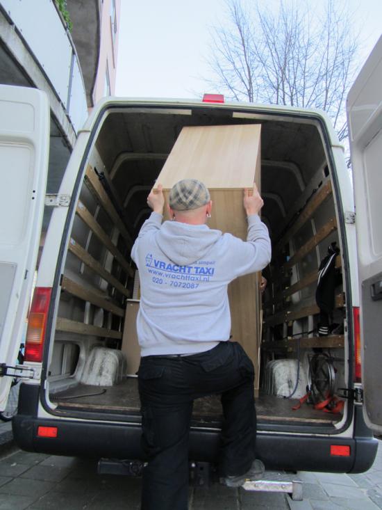 Complete verhuizing of enkel de verhuislift: Vrachttaxi — foto 1