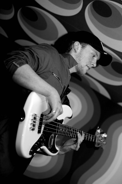 Basgitaar Les!