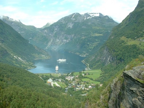 10-daagse excursiereis naar Hamburg/Oslo vertrek 21 juli — foto 1