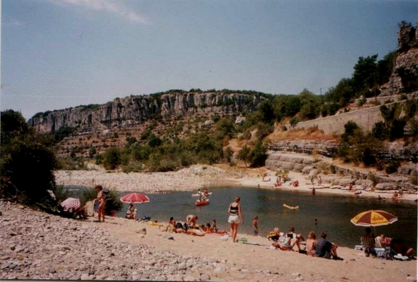 ARDECHE uw volgend verlof?of op zoek