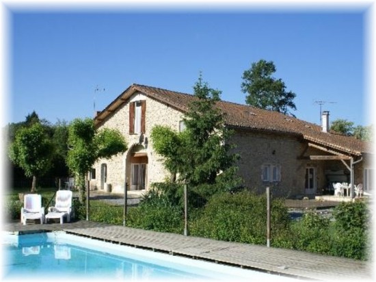 Domaine Les Messauts, verhuur van 5 gites in de Gironde, Aquitaine, Frankrijk — foto 2