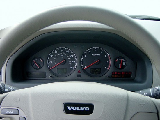 Reparatie Volvo dashboard instrumentenpaneel S80 XC70 XC90 S60 S70 V70 — foto 2