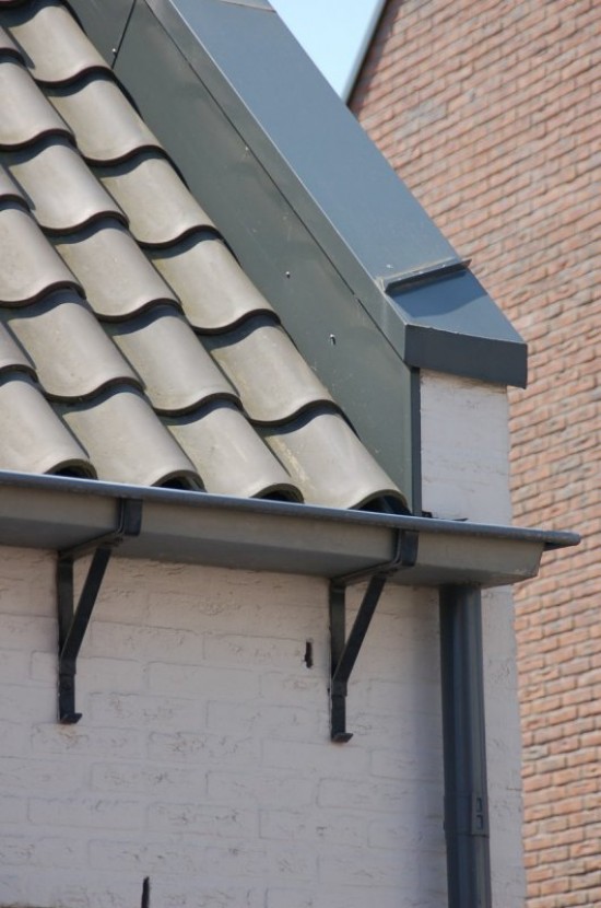 Alusystemen is een productiebedrijf en leverancier, gespecialiseerd in leveren van bouwprofielen. — foto 2