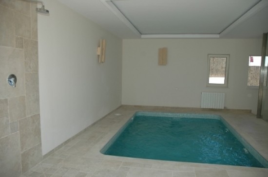 AANGEBODEN: Prachtige Villa te Huur/Koop nabij Sitges Barcelona — foto 2
