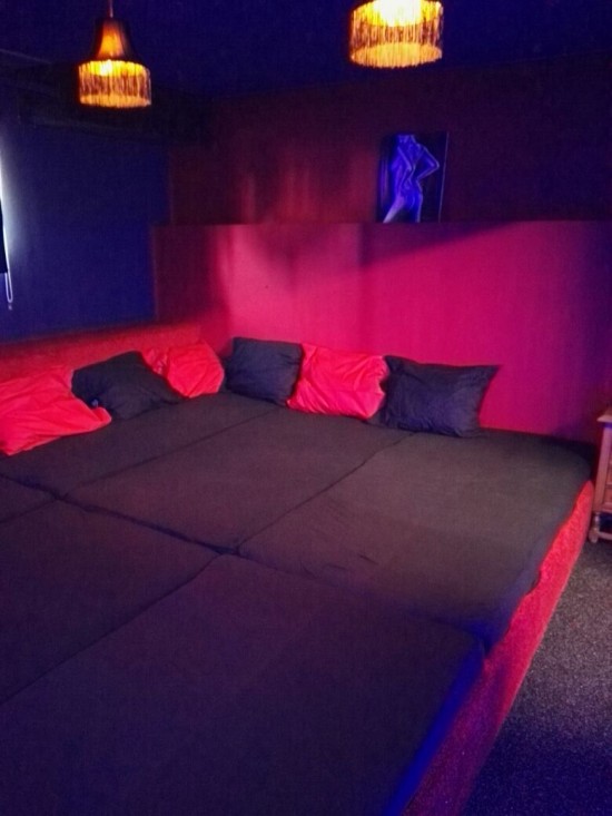 Spiegelkamer te huur — foto 2