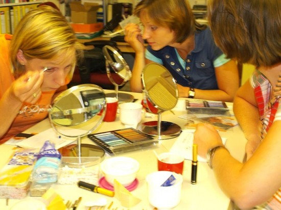 Schoonheidsbehandeling, Medisch Pedicure, Visagie en workshops, Voetreflextherapie, Wimperpermanent, — foto 2