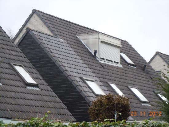 Velux dakraam plaatsen voor meer wooncomfort in uw kamer. — foto 3