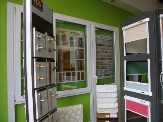 Ramen en Deuren rolluiken garage deuren — foto 3