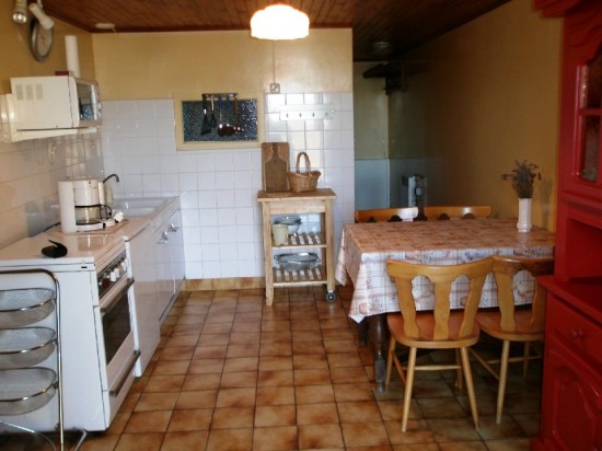 Deze originele Auvergnaatse boerderij uit 1860 is tot een aangenaam vakantiehuis verbouwd — foto 3