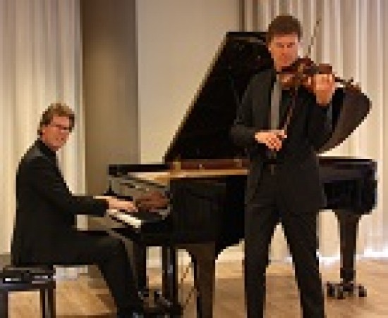 Achtergrondmuziek en salonmuziek op viool en piano — foto 3