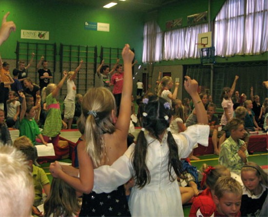 CLOWN SNORRE - Muzikale Show - Instellingen mensen met een beperking — foto 3