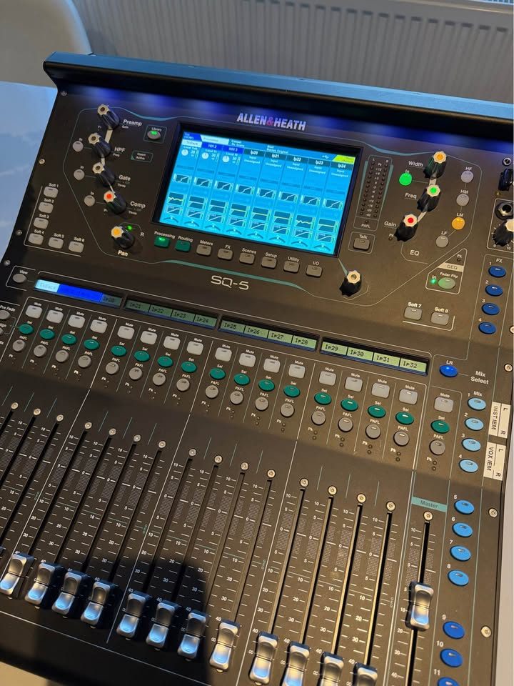 Allen & Heath SQ5